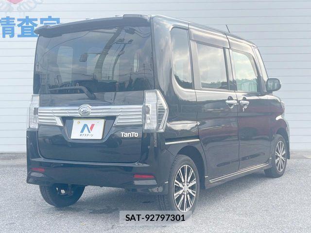Daihatsu TANTO CUSTOM 2017-09 8832001-17