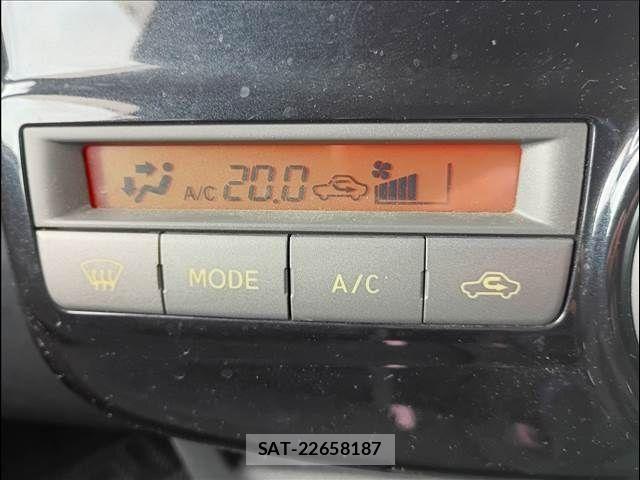Daihatsu TANTO CUSTOM 2011-10 8832018-9