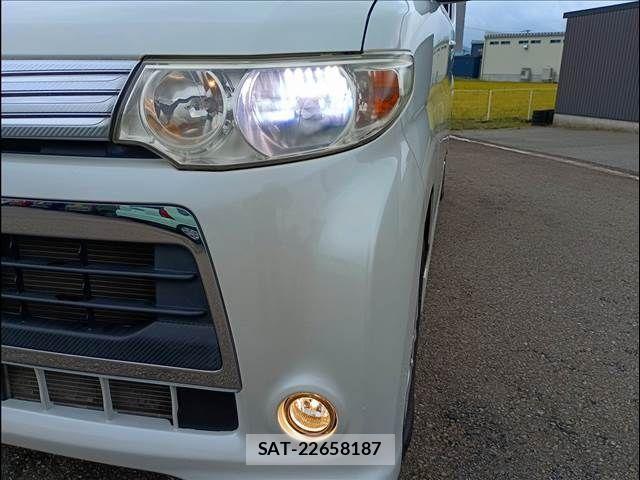 Daihatsu TANTO CUSTOM 2011-10 8832018-15