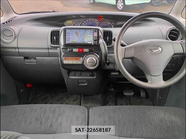 Daihatsu TANTO CUSTOM 2011-10 8832018-1