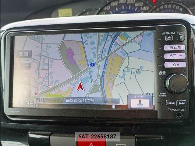 Daihatsu TANTO CUSTOM 2011-10 8832018-7