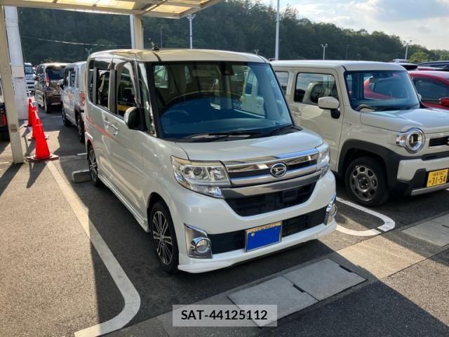 Daihatsu TANTO CUSTOM 2015-10 8832032-1