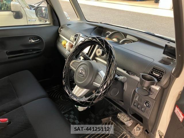 Daihatsu TANTO CUSTOM 2015-10 8832032-21