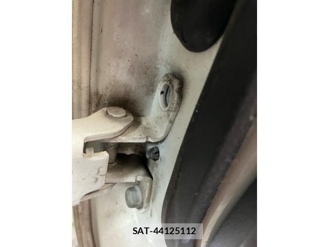 Daihatsu TANTO CUSTOM 2015-10 8832032-26