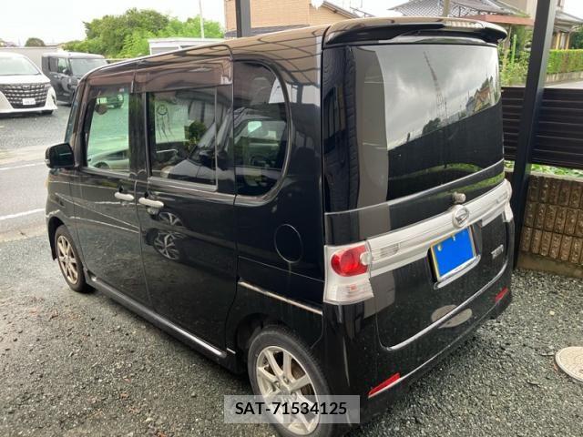 Daihatsu TANTO CUSTOM 2010-11 8832045-1