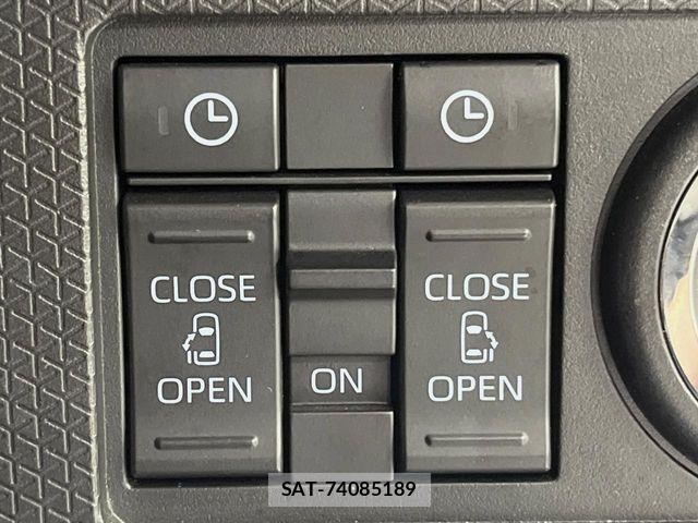 Daihatsu TANTO CUSTOM 2021-11 8831987-5