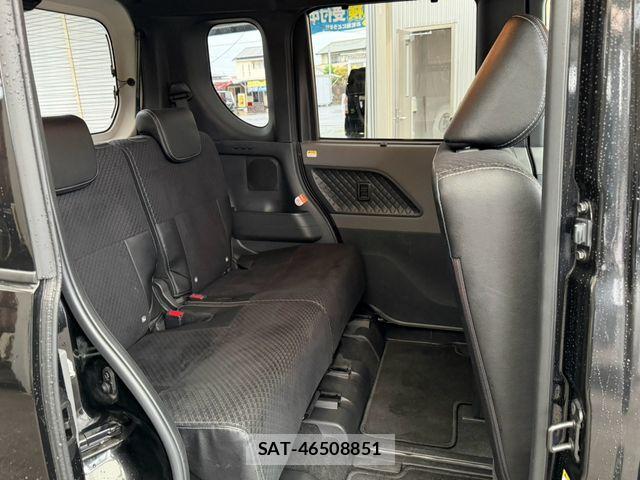 Daihatsu TANTO CUSTOM 2019-10 8831995-27