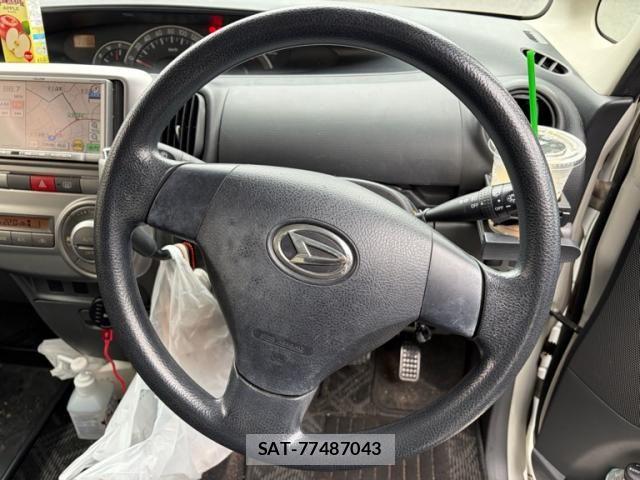 Daihatsu TANTO CUSTOM 2009-09 8832033-9