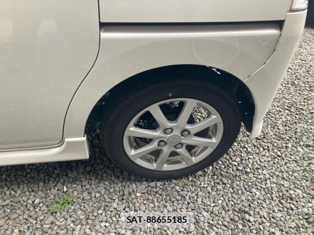 Daihatsu TANTO CUSTOM 2011-02 8832030-4