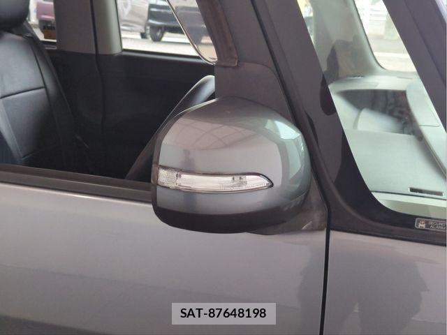 Daihatsu TANTO CUSTOM 2013-12 8832010-20
