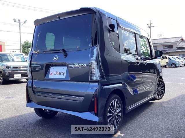 Daihatsu TANTO CUSTOM 2023-03 8831986-13