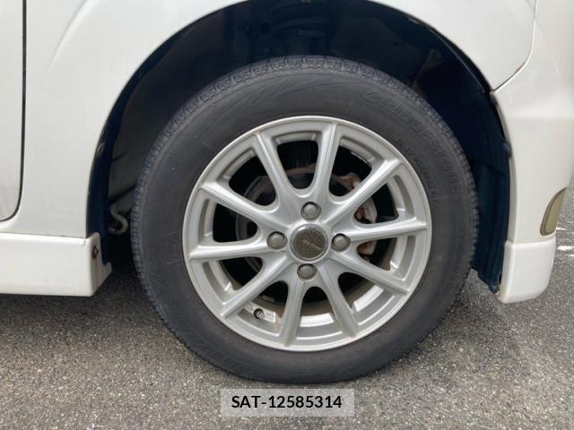 Daihatsu TANTO CUSTOM 2007-09 8832046-7