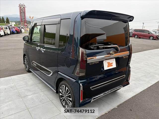 Daihatsu TANTO CUSTOM 2023-11 8831979-14