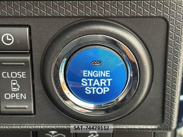 Daihatsu TANTO CUSTOM 2023-11 8831979-24