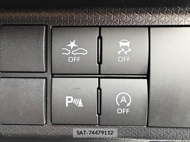 Daihatsu TANTO CUSTOM 2023-11 8831979-25