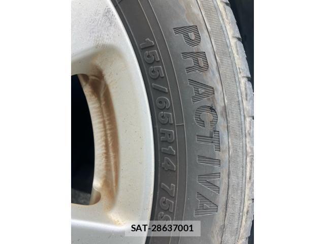 Daihatsu TANTO CUSTOM 2012-05 8832034-11