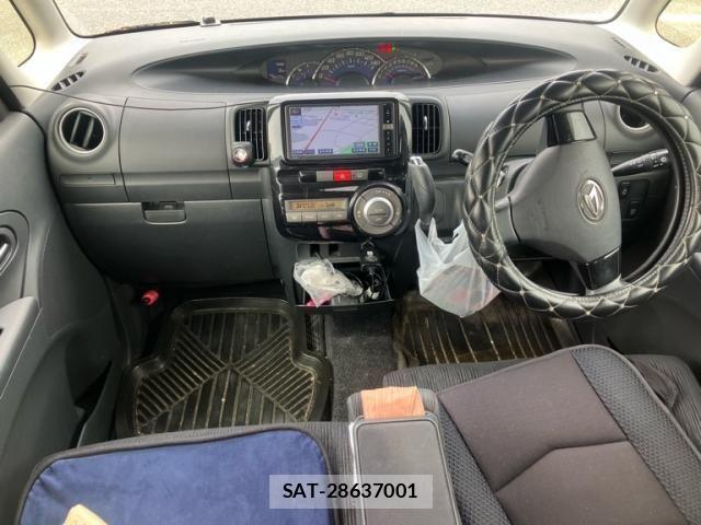 Daihatsu TANTO CUSTOM 2012-05 8832034-16