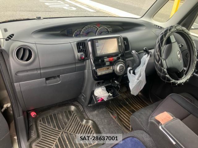 Daihatsu TANTO CUSTOM 2012-05 8832034-17
