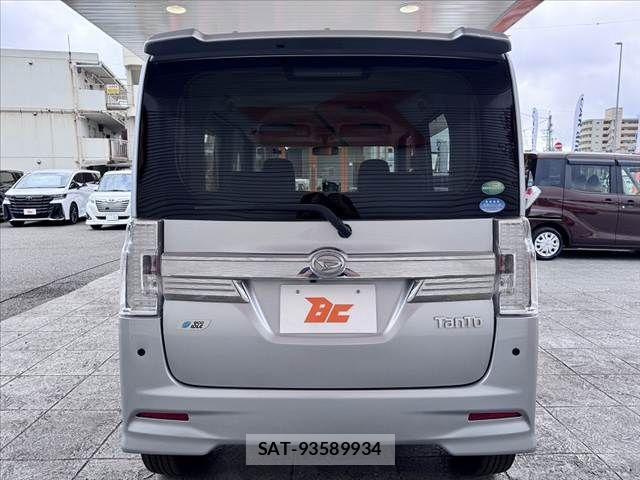 Daihatsu TANTO CUSTOM 2014-08 8832017-12