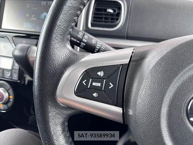 Daihatsu TANTO CUSTOM 2014-08 8832017-23