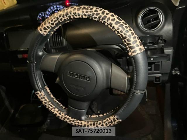 Daihatsu TANTO CUSTOM 2010-08 8850866-9