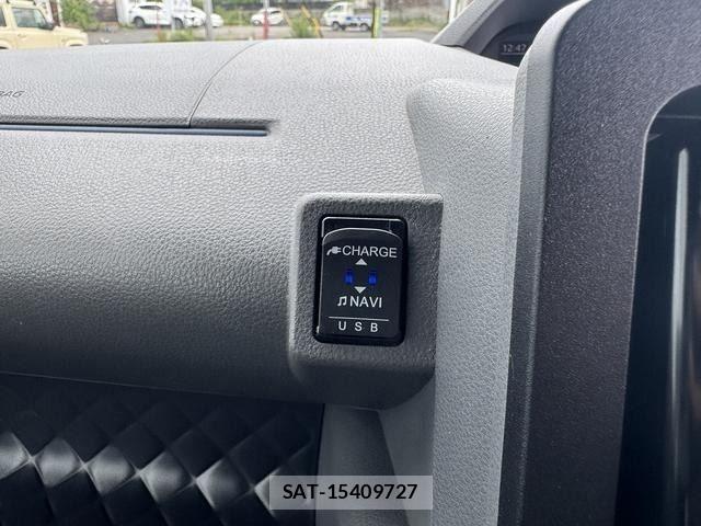 Daihatsu TANTO CUSTOM 2020-11 8850859-27