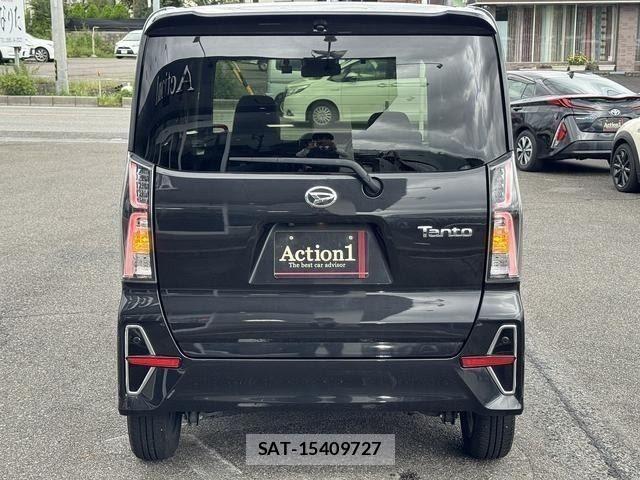 Daihatsu TANTO CUSTOM 2020-11 8850859-4