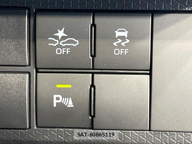 Daihatsu TANTO CUSTOM 2023-10 8841023-4