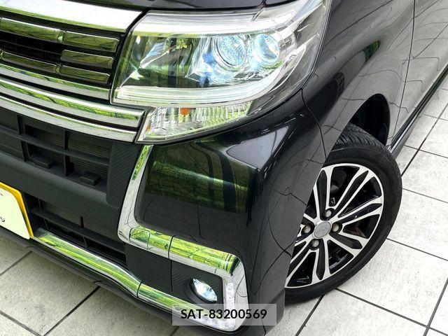 Daihatsu TANTO CUSTOM 2017-11 8850858-11