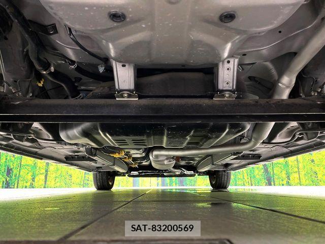 Daihatsu TANTO CUSTOM 2017-11 8850858-18