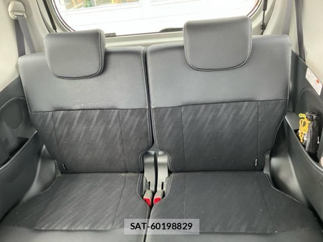 Daihatsu TANTO CUSTOM 2016-02 8850865-17
