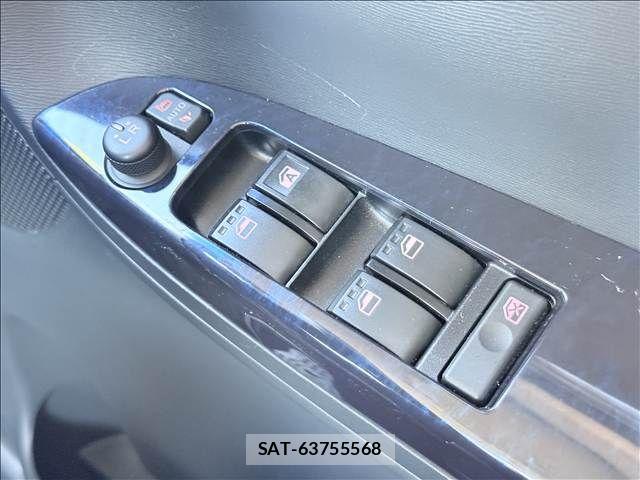 Daihatsu TANTO CUSTOM 2018-12 8872241-28