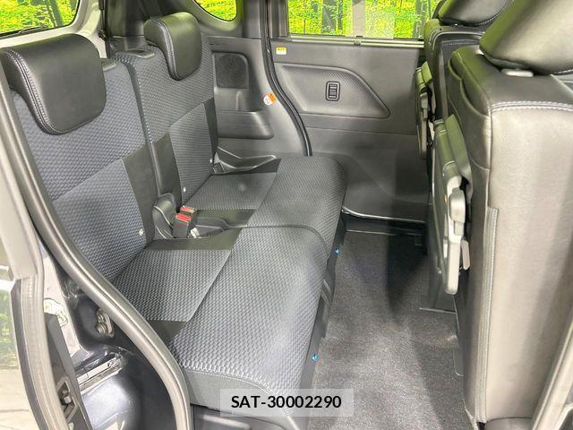 Daihatsu TANTO CUSTOM 2023-10 8872232-8