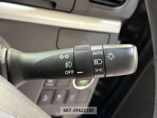 Daihatsu TANTO CUSTOM 2013-11 8872243-11