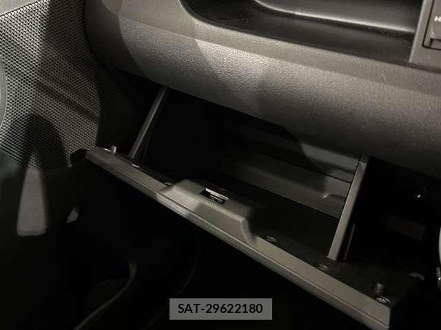 Daihatsu TANTO CUSTOM 2013-11 8872243-23