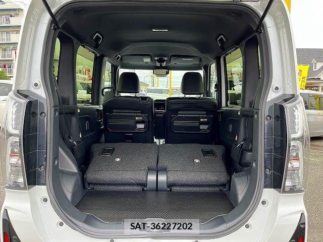 Daihatsu TANTO CUSTOM 2023-06 8882546-11