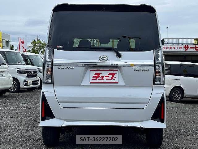 Daihatsu TANTO CUSTOM 2023-06 8882546-5