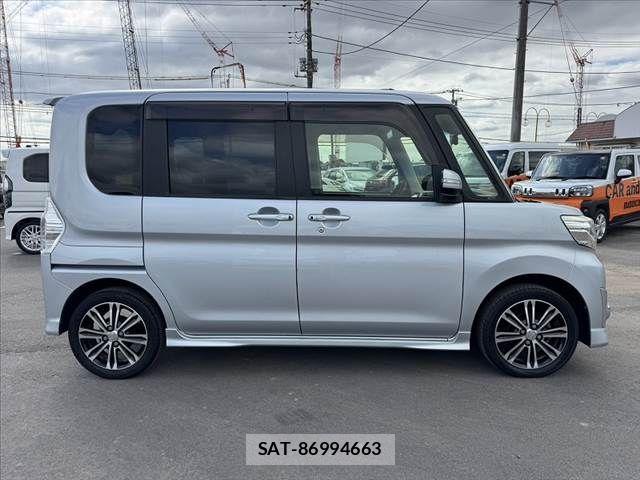 Daihatsu TANTO CUSTOM 2015-11 8882576-11