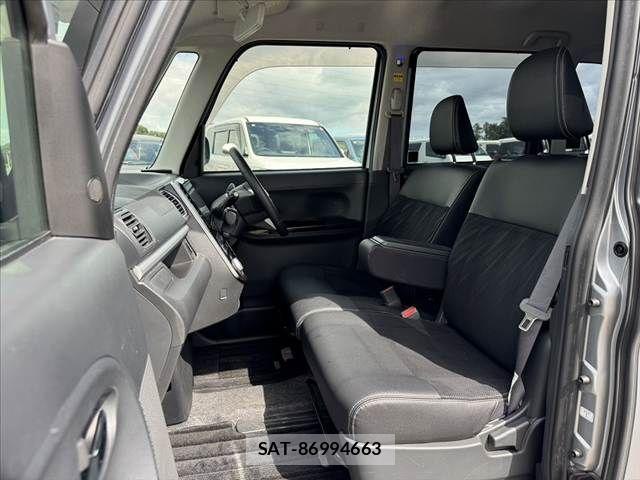 Daihatsu TANTO CUSTOM 2015-11 8882576-16