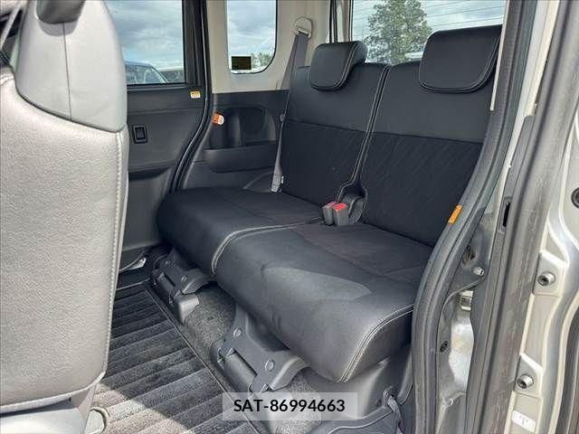 Daihatsu TANTO CUSTOM 2015-11 8882576-17