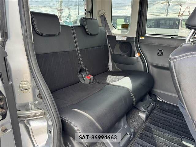 Daihatsu TANTO CUSTOM 2015-11 8882576-19