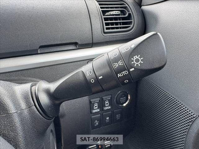 Daihatsu TANTO CUSTOM 2015-11 8882576-29