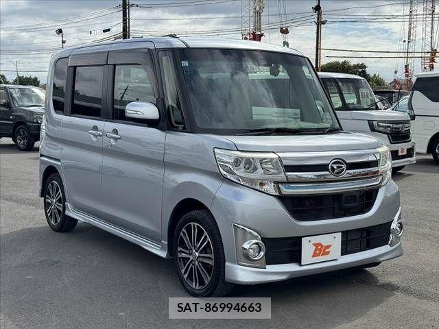 Daihatsu TANTO CUSTOM 2015-11 8882576-7