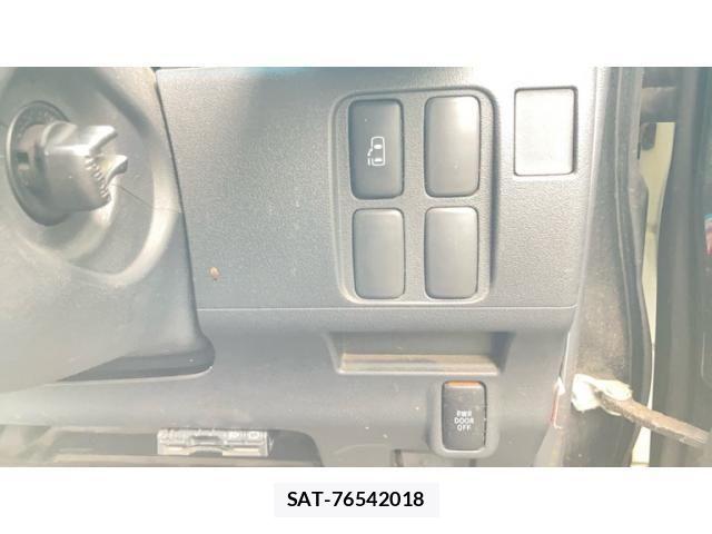 Daihatsu TANTO CUSTOM 2011-10 8882597-15