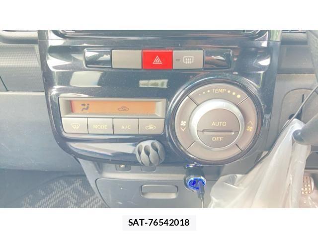 Daihatsu TANTO CUSTOM 2011-10 8882597-16