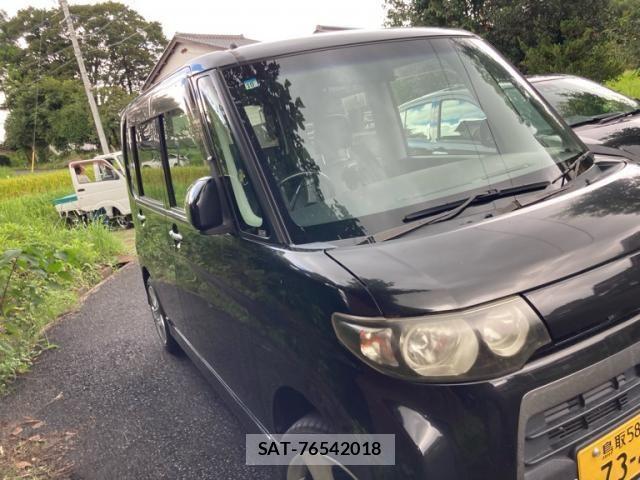 Daihatsu TANTO CUSTOM 2011-10 8882597-4