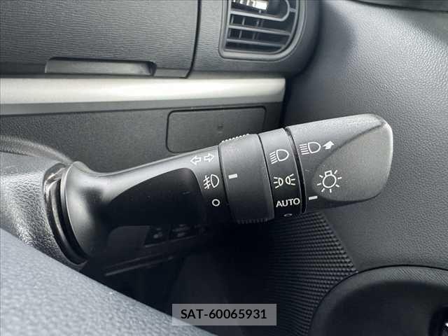 Daihatsu TANTO CUSTOM 2019-06 8882559-21