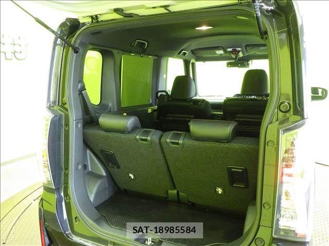 Daihatsu TANTO CUSTOM 2026-02 8882538-23