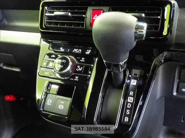 Daihatsu TANTO CUSTOM 2026-02 8882538-7