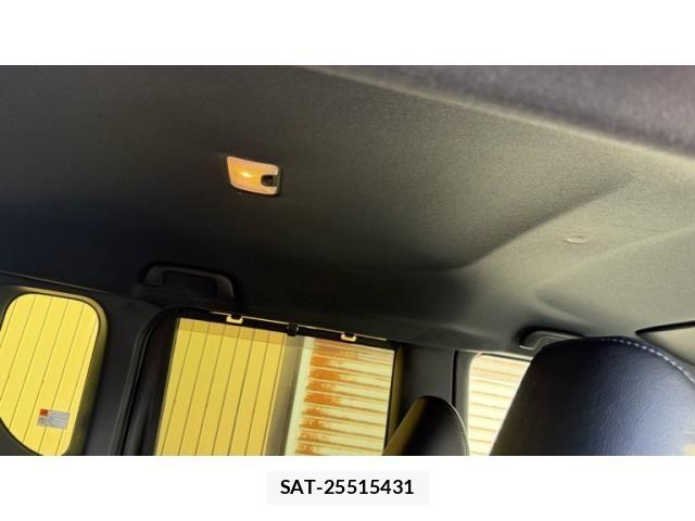 Daihatsu TANTO CUSTOM 2022-11 8882530-11